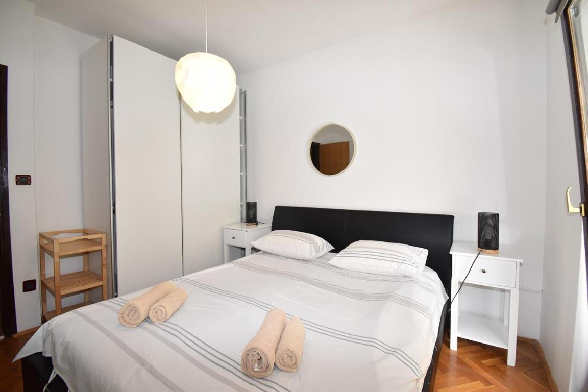 Superior Familiy Apartment Tina Върсар Екстериор снимка